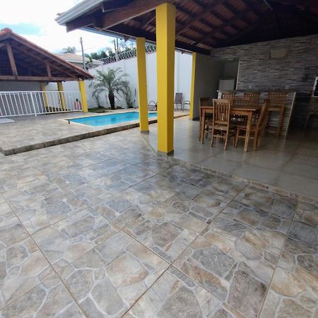 Pouso Oliveira Casa Com Ar Condicionado Villa São João Batista do Glória Buitenkant foto