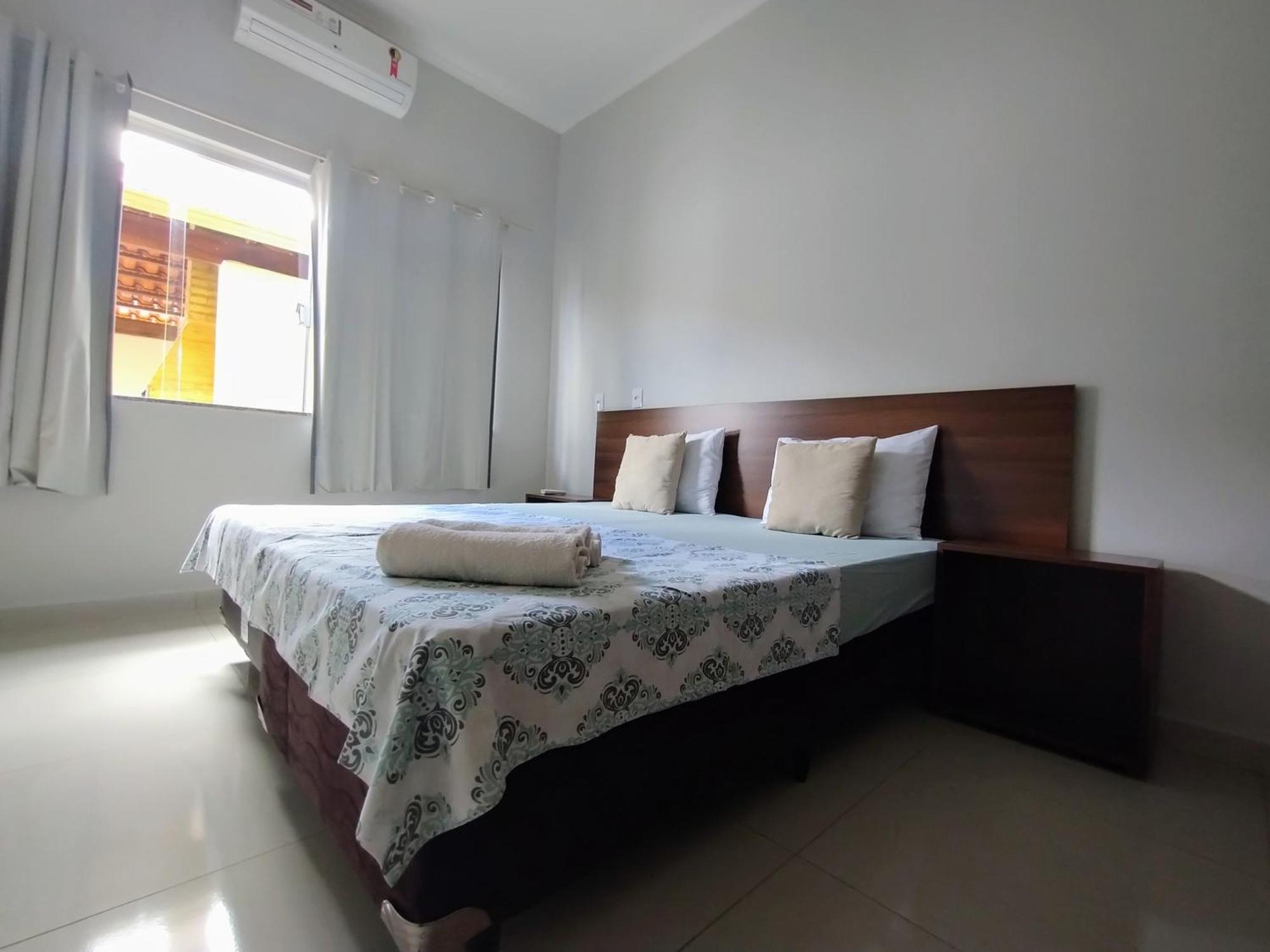 Pouso Oliveira Casa Com Ar Condicionado Villa São João Batista do Glória Buitenkant foto
