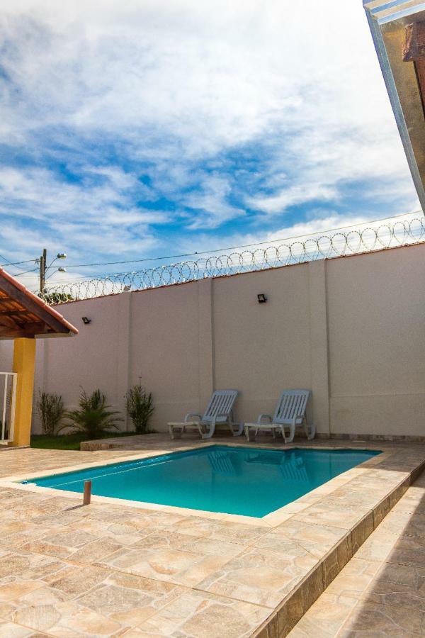 Pouso Oliveira Casa Com Ar Condicionado Villa São João Batista do Glória Buitenkant foto